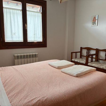Bpirineos-Las Plazas ベナスケ エクステリア 写真